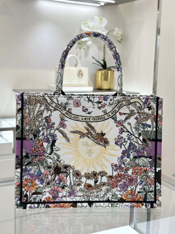 Replica Dior Tote Book Sunflower - top-tier luxury replica shoulder bag