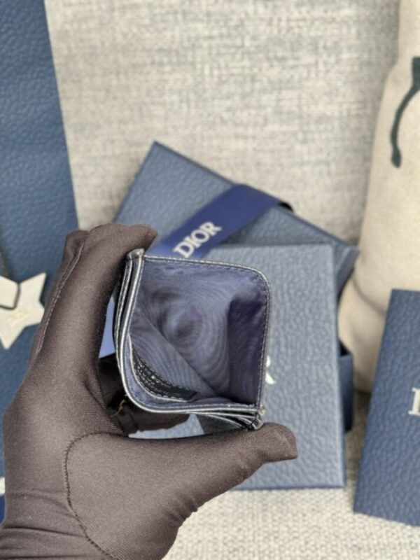 Replica Dior Icon Card Holder - realistic designer-inspired fake bag