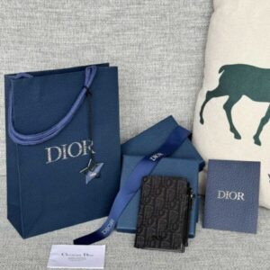 Replica Dior Zipper Card Holder Black - high-accuracy replica luxury purse