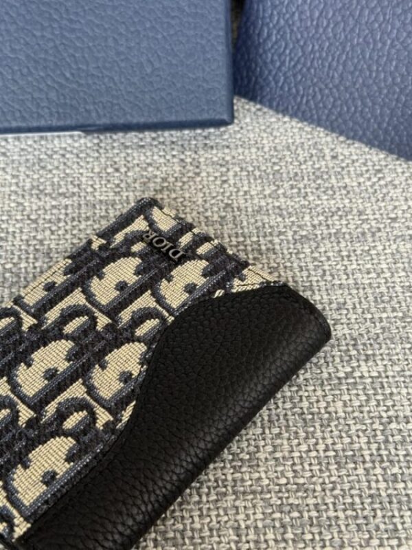Replica Dior Bi Fold Card Holder - ultra-realistic fake designer tote