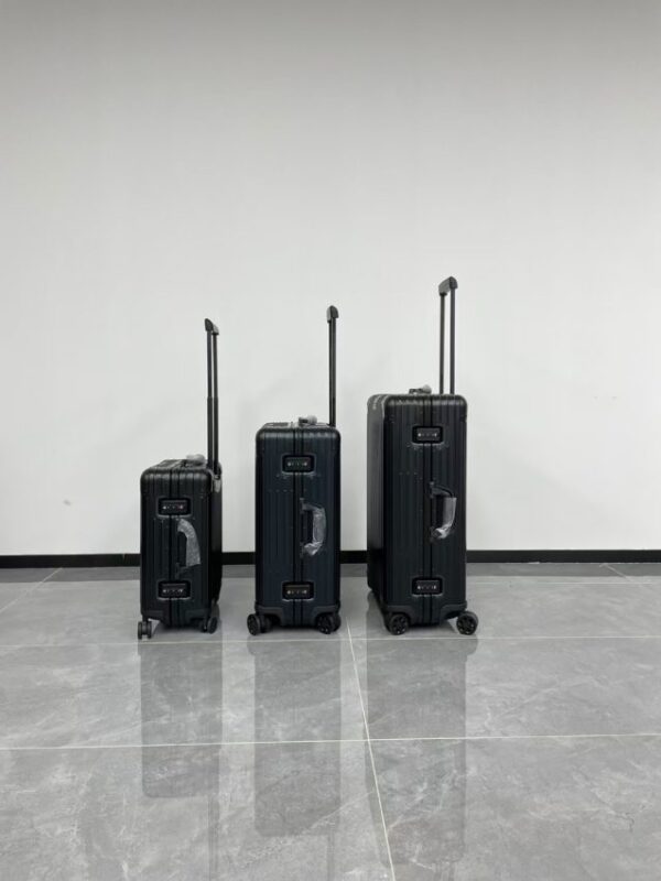 Replica Rimowa Original Suitcase Black - top-tier luxury replica shoulder bag