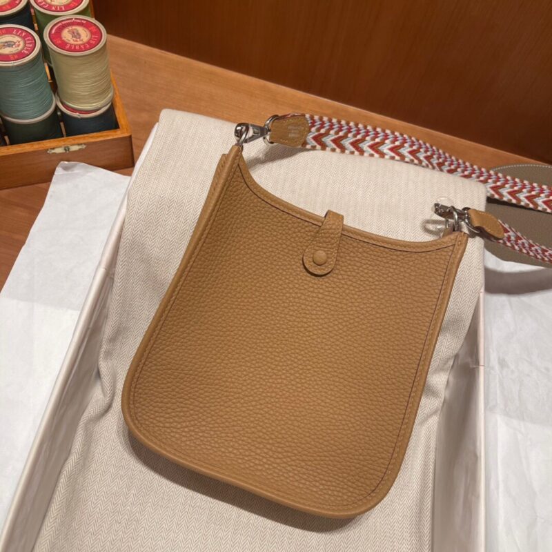 Replica Hermes Evelyne II TPM Brown - ultra-realistic fake designer tote