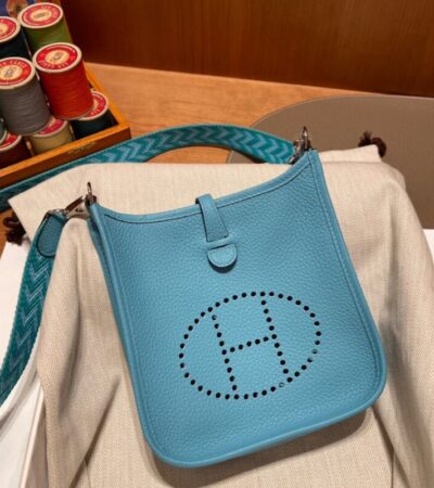 Replica Hermes Evelyne II TPM Blue - top-tier luxury replica shoulder bag