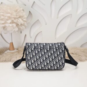 Replica Dior 8 Bag Mini With Strap - top-tier luxury replica shoulder bag