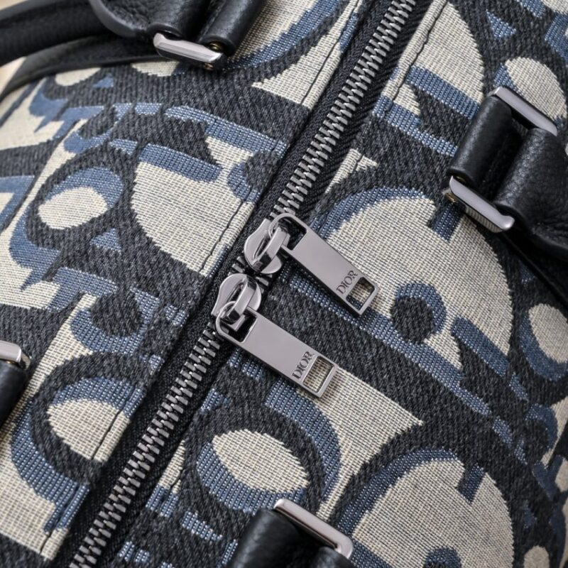 Replica Dior Weekender 40 - premium-grade designer purse dupe