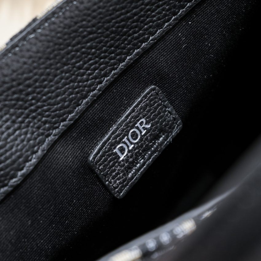 Replica Dior Safari Shopping Tote Small - ultra-realistic fake designer tote