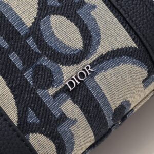 Replica Dior Weekender 25 - near-authentic luxury replica handbag