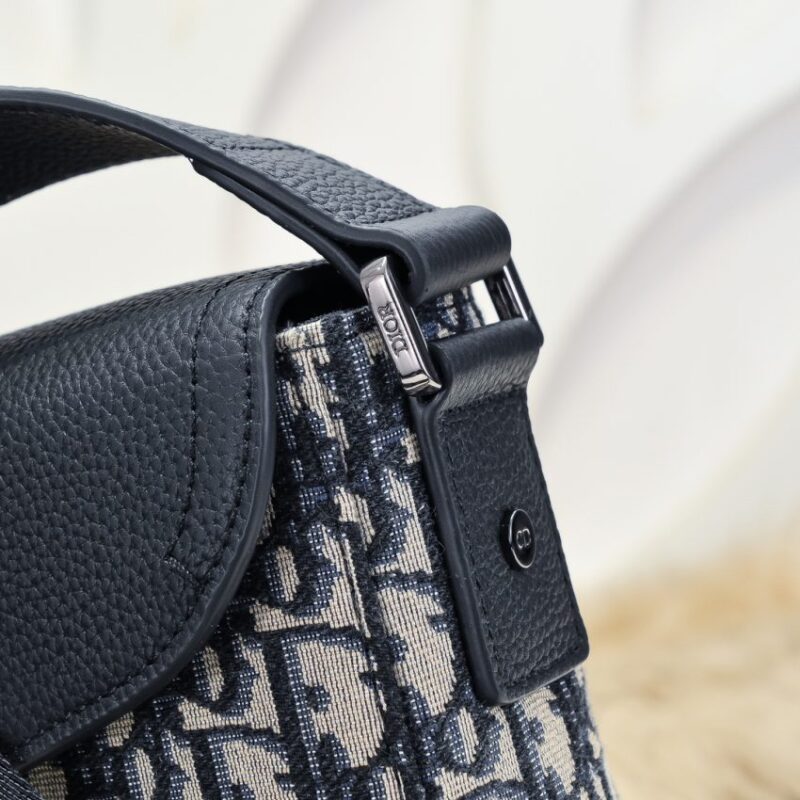 Replica Dior Saddle Messenger Bag Oblique - high-quality designer bag clone