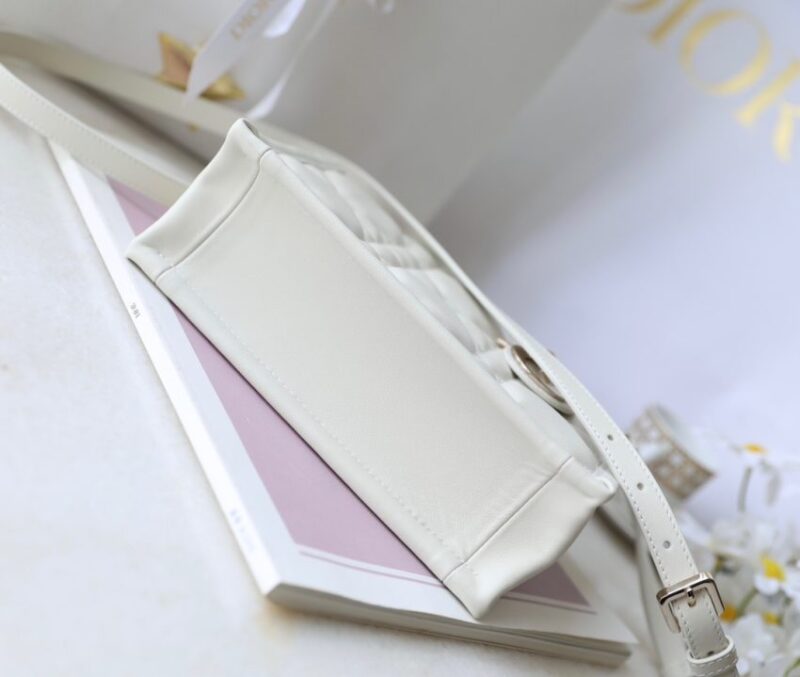 Replica Dior Tote Book Mini White - near-authentic luxury replica handbag
