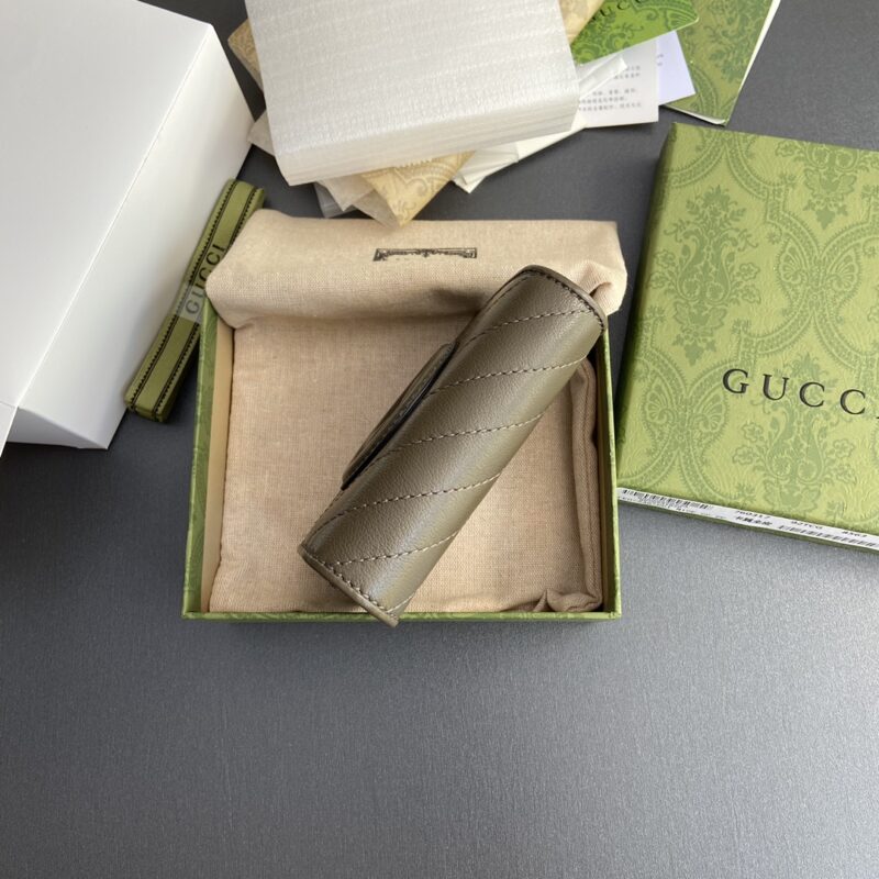 Replica Gucci Blondie Bi-fold Wallet - realistic designer-inspired fake bag