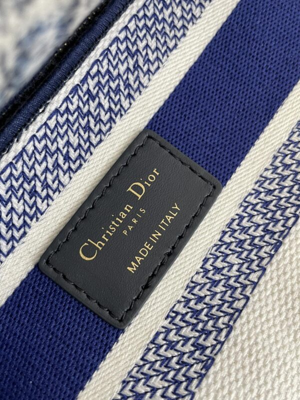 Replica Lady Dior D-Lite Blue Zodiac - authentic-look luxury purse replica