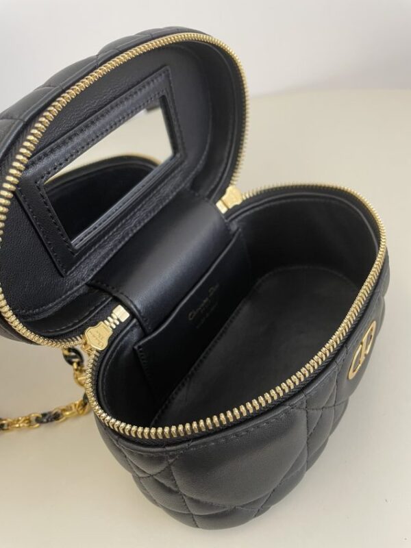 Replica Dior 30 Montaigne Vanity Black - high-accuracy replica luxury purse