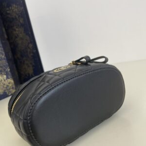 Replica Dior 30 Montaigne Vanity Black - top-tier luxury replica shoulder bag