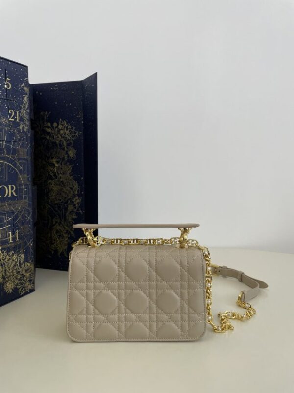 Replica Dior Jolie Top Handle Beige - authentic-look luxury purse replica