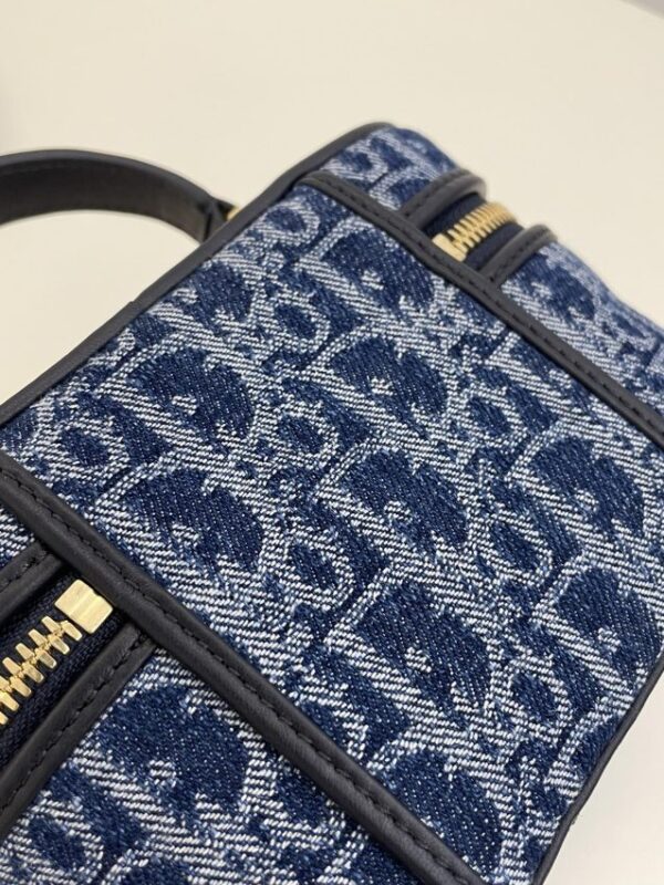 Replica Dior 30 Montaigne Vanity Denim Blue - near-authentic luxury replica handbag
