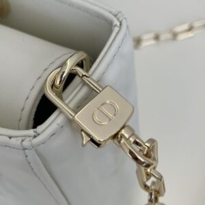 Replica Dior Lady D-Joy Large Bag New White - authentic-look luxury purse replica