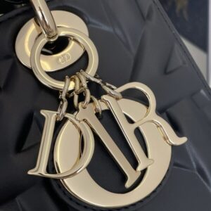 Replica Lady Dior Large Black New - near-authentic luxury replica handbag