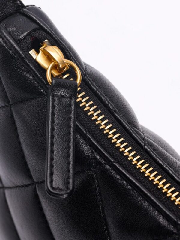 Replica CHANEL Chain Hobo Black - premium-grade designer purse dupe