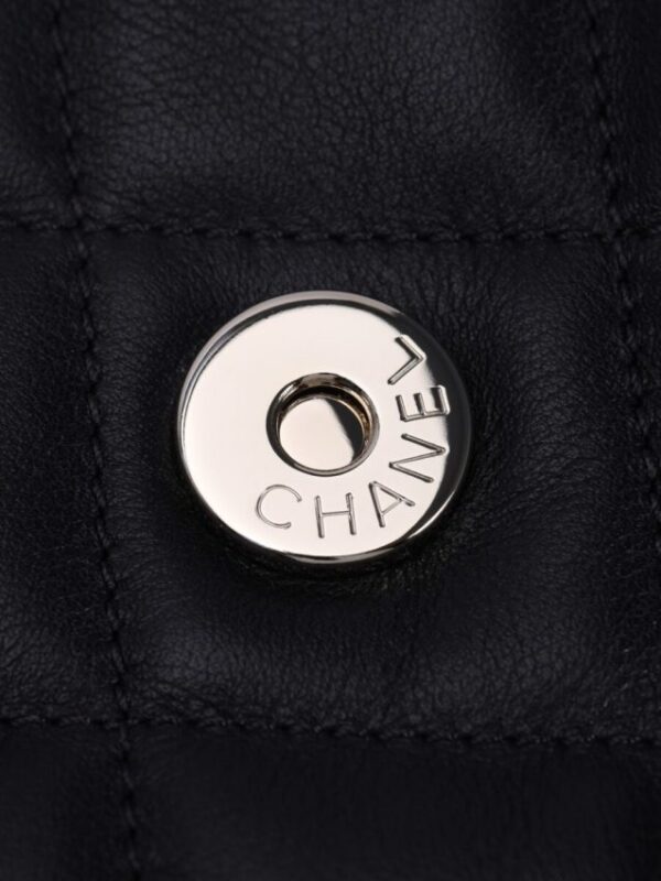 Replica CHANEL 23B Hobo Underarm Bag - authentic-look luxury purse replica