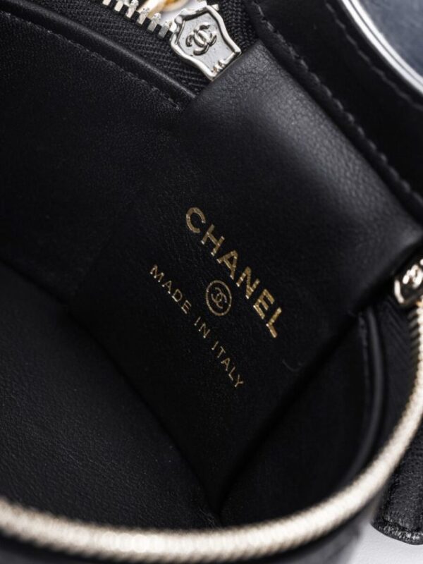 Replica CHANEL 23B Pearl Cylinder - best-selling designer handbag dupe