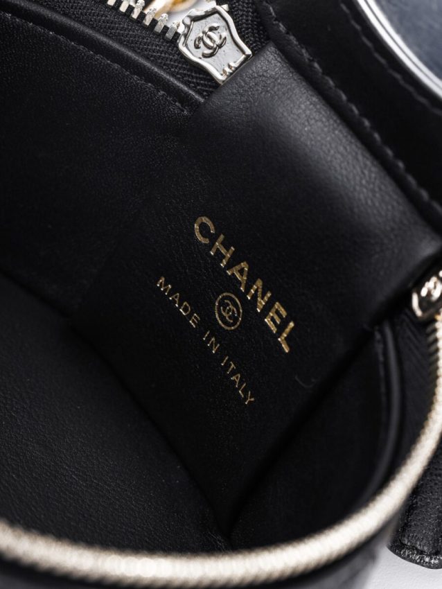 Replica CHANEL 23B Pearl Cylinder - best-selling designer handbag dupe