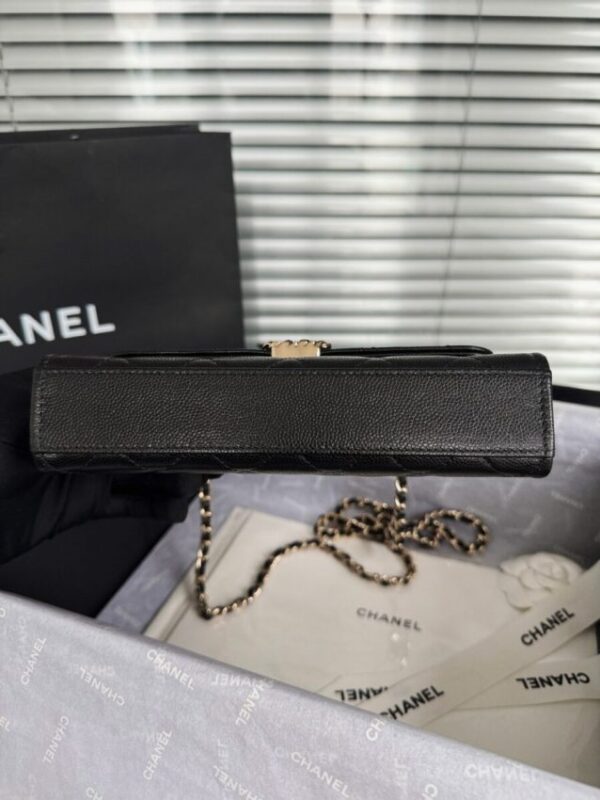 Replica CHANEL 23P Kelly Handle - ultra-realistic fake designer tote