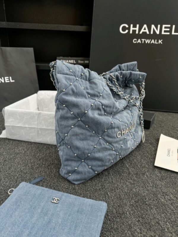 Replica CHANEL 22 Medium Handbag Denim - high-accuracy replica luxury purse