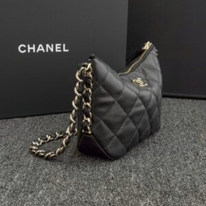 Replica CHANEL 24p Dumpling Bag Black - realistic designer-inspired fake bag