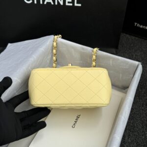 Replica CHANEL Classic Flap 17cm Yellow - top-rated replica designer bag