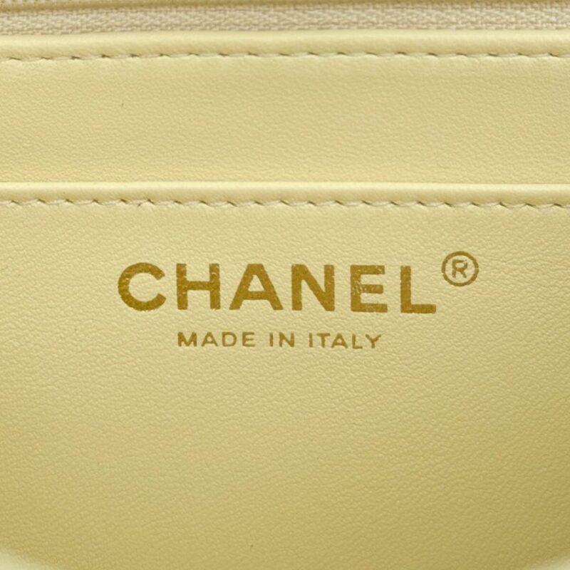 Replica CHANEL Classic Flap 17cm Yellow - 1:1 designer replica handbag
