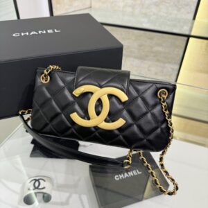 Replica CHANEL 24c Baguette Bag Black - ultra-realistic fake designer tote