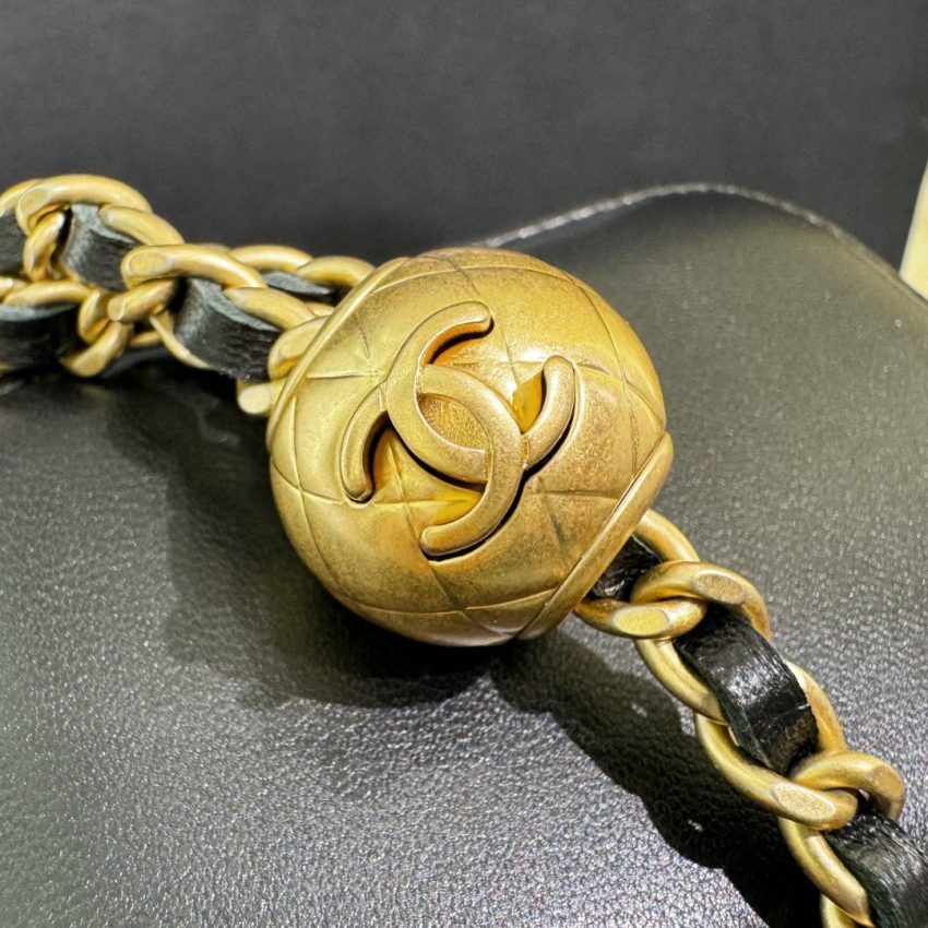 Replica CHANEL 23P Lipstick Ball Black - realistic designer-inspired fake bag