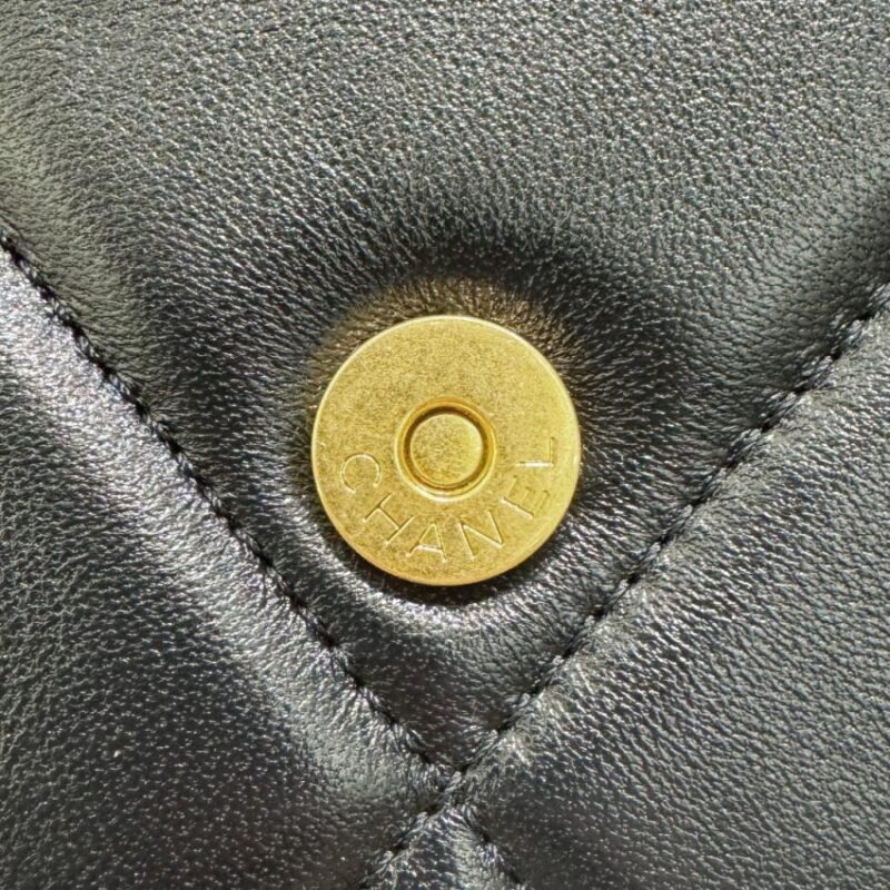 Replica CHANEL 19 Wallet on Chain Black - top-rated replica designer bag