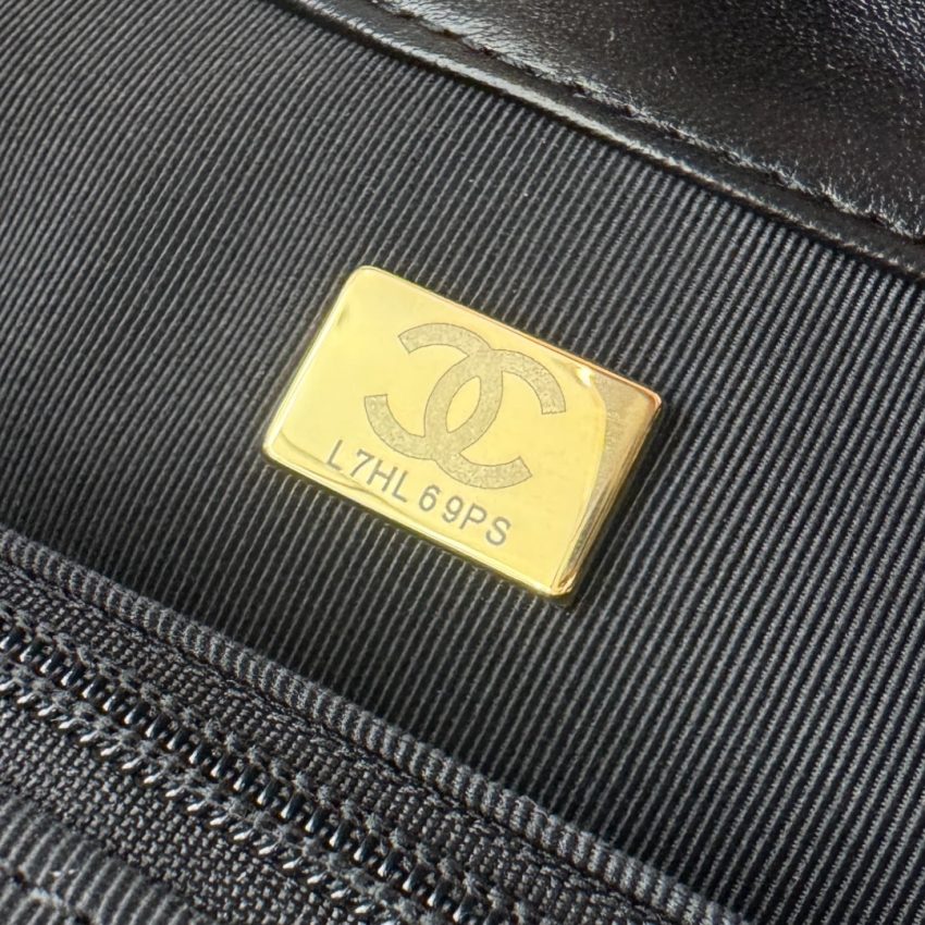 Replica CHANEL 24c Round Shoulder Bag Black - high-quality designer bag clone