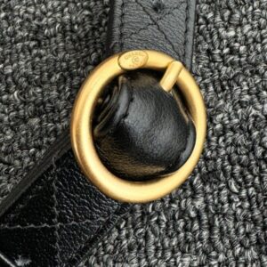 Replica CHANEL 24p Postman Bag Small Black - realistic designer-inspired fake bag