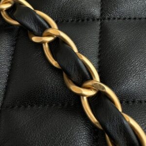 Replica CHANEL 24p Hobo Underarm Bag - ultra-realistic fake designer tote