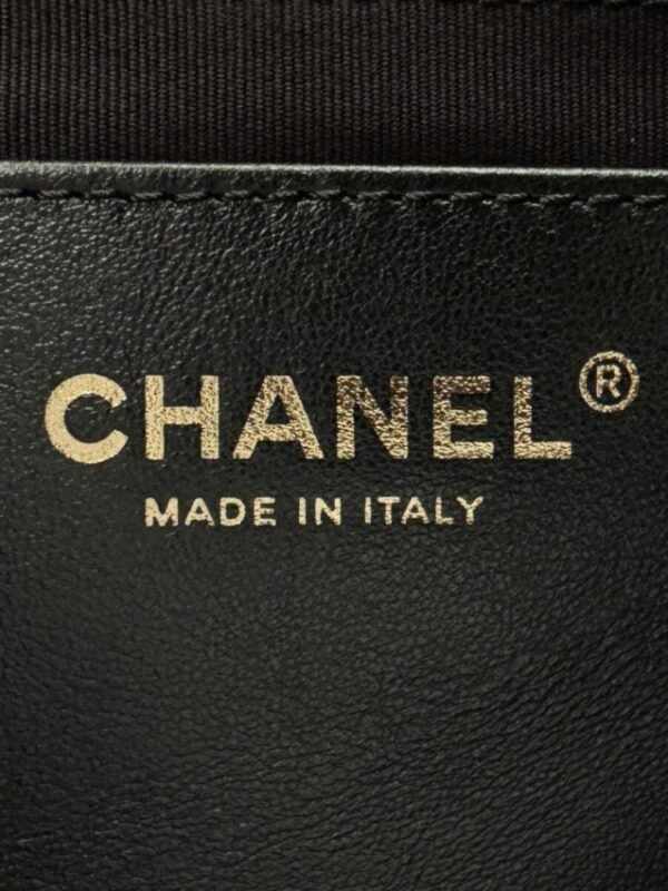 Replica CHANEL 24p Hobo Underarm Bag - high-quality designer bag clone