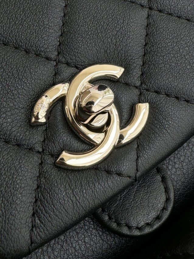 Replica CHANEL 23C Backpack Small Black - authentic-look luxury purse replica