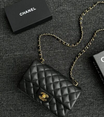 Replica CHANEL Classic Flap 20cm Black Caviar - high-accuracy replica luxury purse