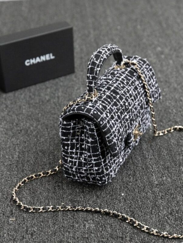 Replica CHANEL 24p Tweed Black and White - authentic-look luxury purse replica