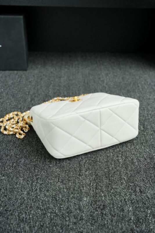 Replica CHANEL 24s Double Pearl White - best quality luxury bag dupe