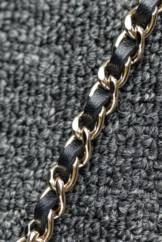 Replica CHANEL 24s Pearl Handle Box Black - ultra-realistic fake designer tote