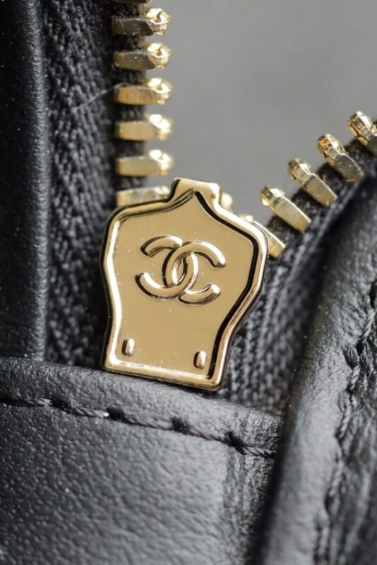 Replica CHANEL 24s Pearl Handle Box Black - premium 1:1 fake handbag model