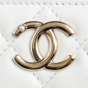 Replica CHANEL 24s Pearl Handle Box White - premium 1:1 fake handbag model