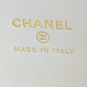 Replica CHANEL 24s Pearl Handle Box White - best-selling designer handbag dupe