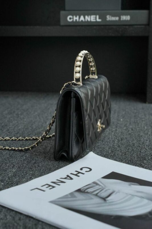 Replica CHANEL 24s Pearl Handle Black - top-tier luxury replica shoulder bag