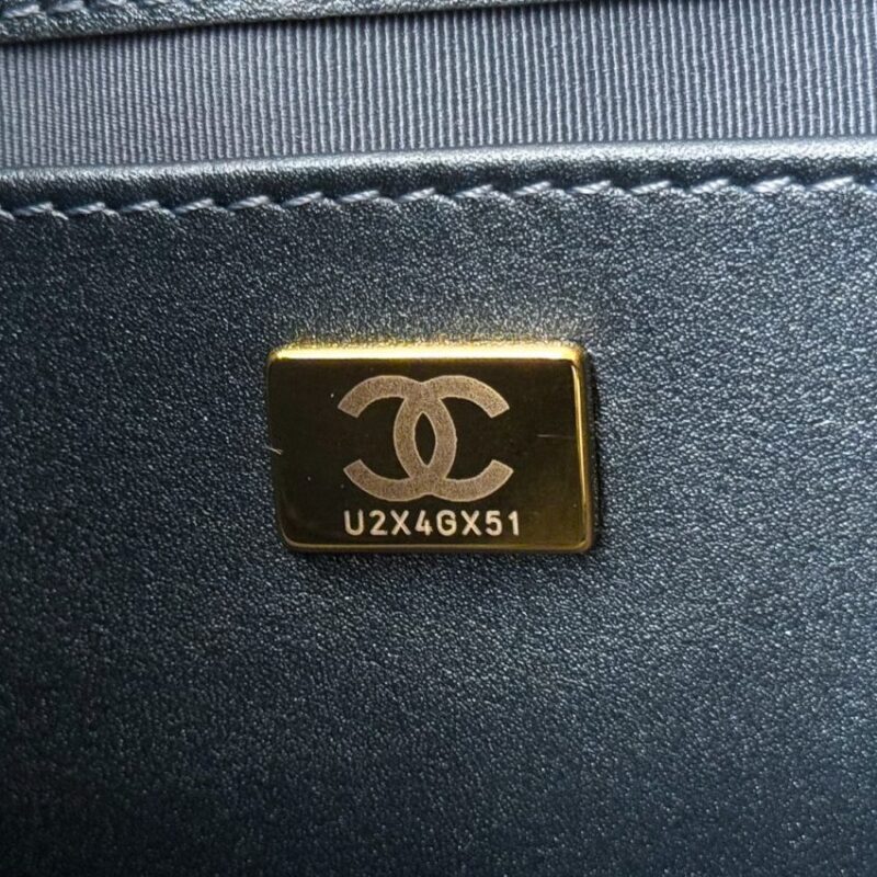 Replica CHANEL 23c Hobo Small Denim - ultra-realistic fake designer tote