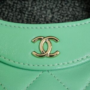 Replica CHANEL 24s Mini Horizontal Green - realistic designer-inspired fake bag