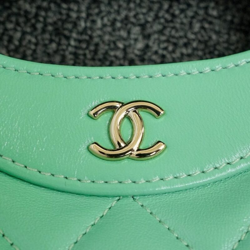 Replica CHANEL 24s Mini Horizontal Green - realistic designer-inspired fake bag