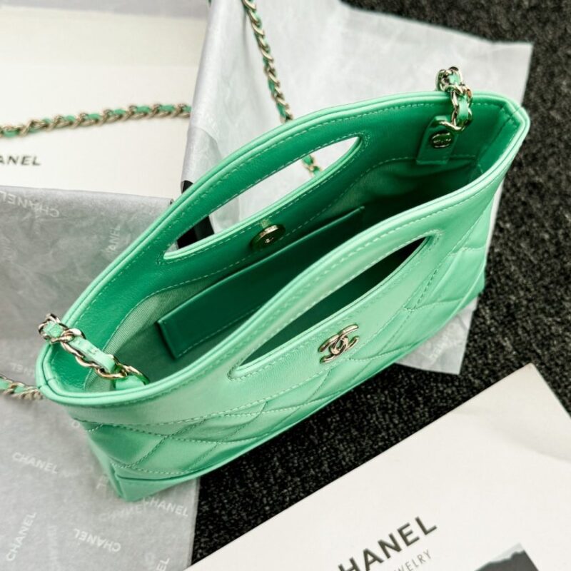 Replica CHANEL 24s Mini Horizontal Green - premium-grade designer purse dupe